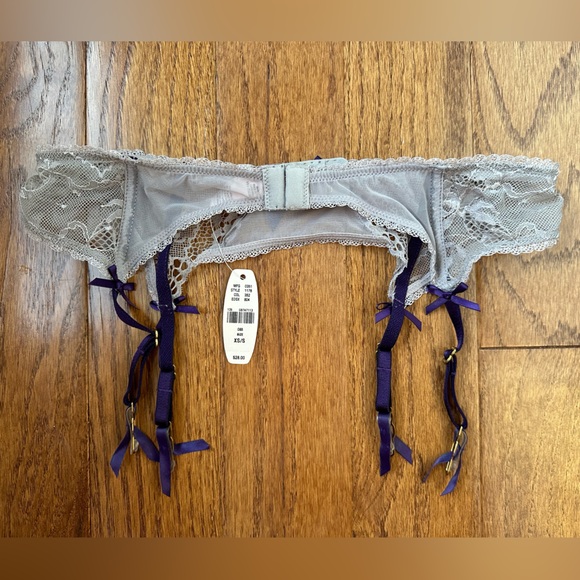 Victoria’s Secret Very Sexy Demi Lace Bra, Thong and Garter Set - Picture 12 of 13